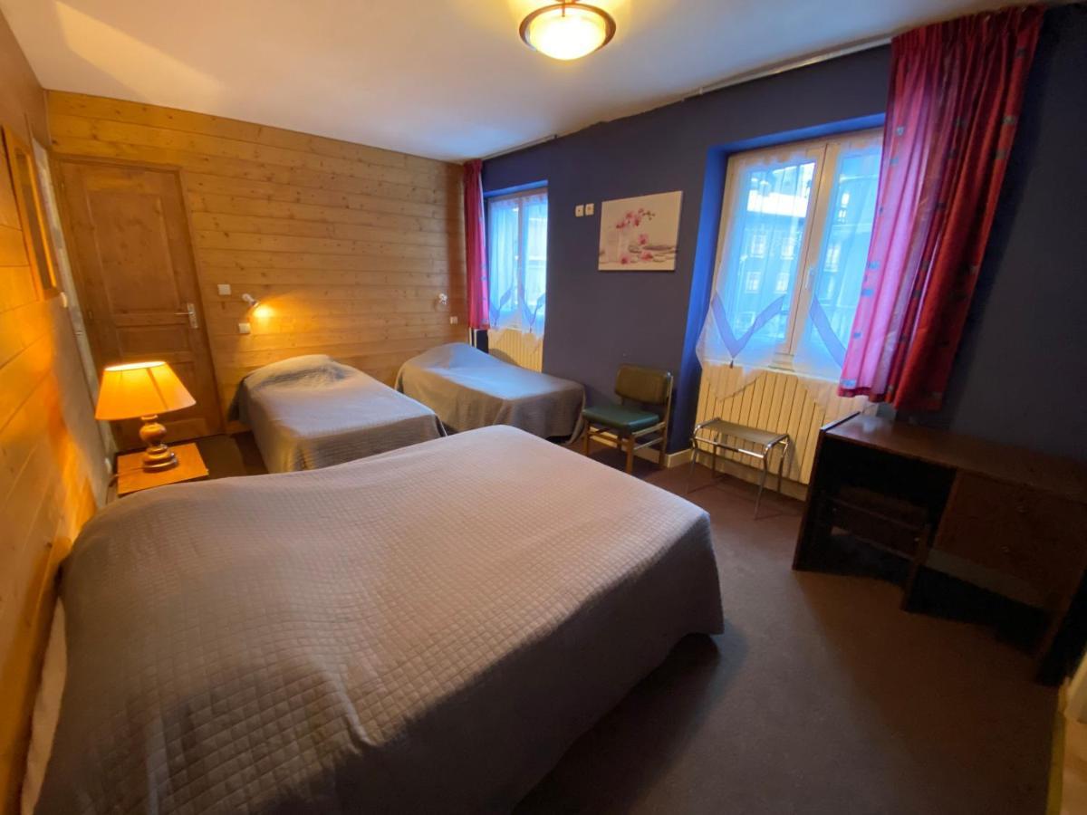 Chambres Avec Garage Motos Lanslebourg-Mont-Cenis Eksteriør bilde