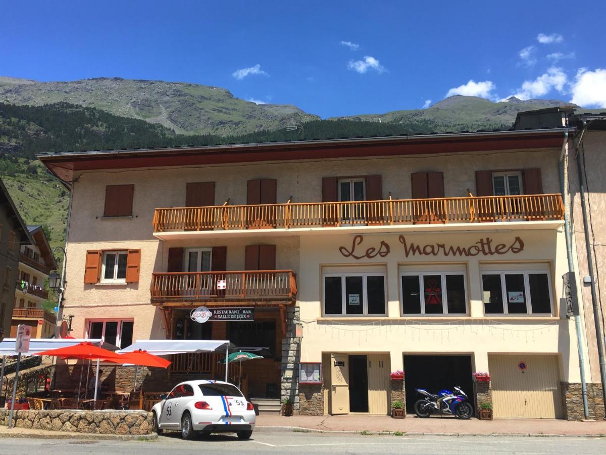Chambres Avec Garage Motos Lanslebourg-Mont-Cenis Eksteriør bilde